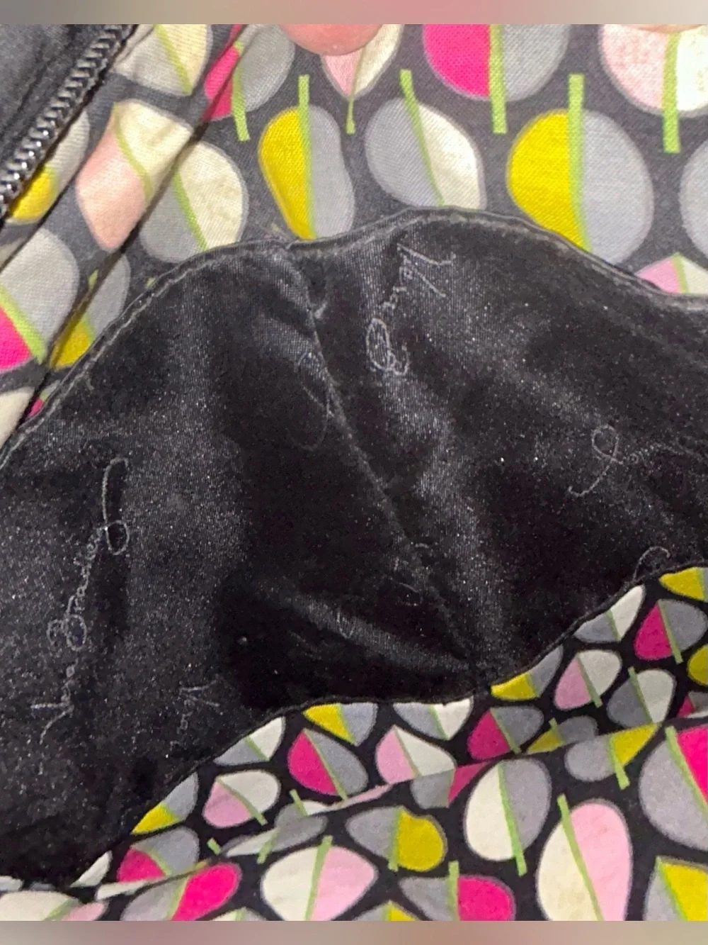 Vera Bradley Carson Crossbody Bag Classic Quilted Microfiber “Lilli Bell” Lining